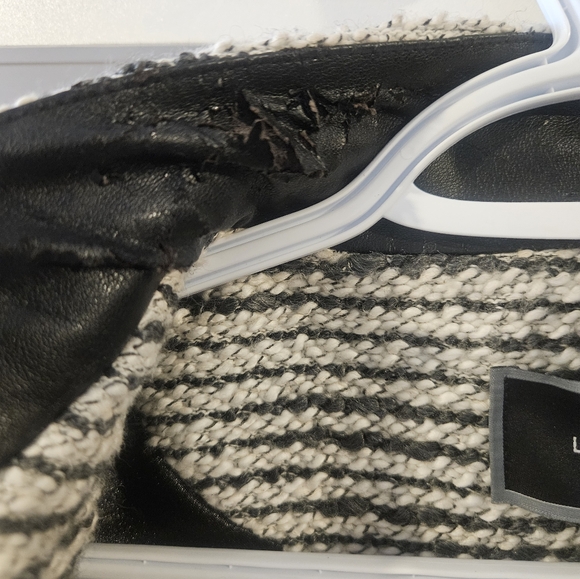 Le Chateau Black and White Striped Jacket - Picture 6 of 10